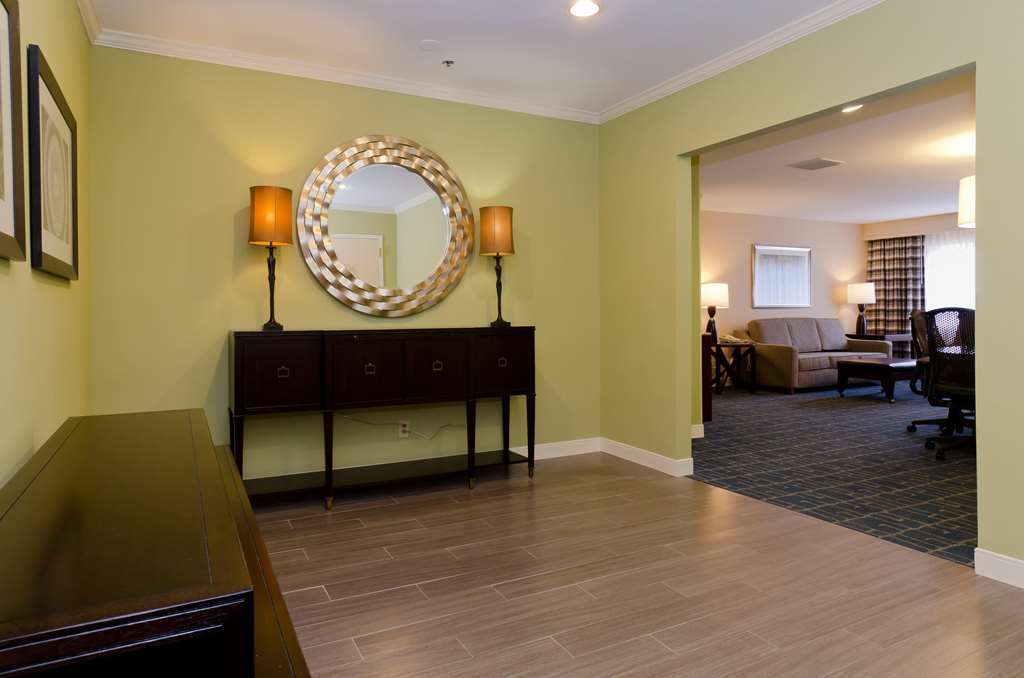 Doubletree Suites By Hilton Charlotte/Southpark Habitación foto