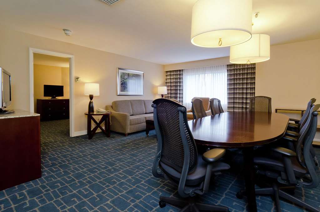 Doubletree Suites By Hilton Charlotte/Southpark Habitación foto